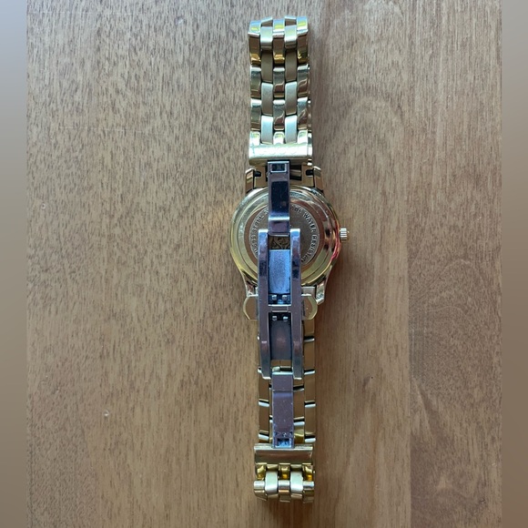 Gucci Watch 5400 L, 27mm, 18k Gold Plated Bezel, Black Dial, Swiss Made. Women’s - Picture 5 of 11